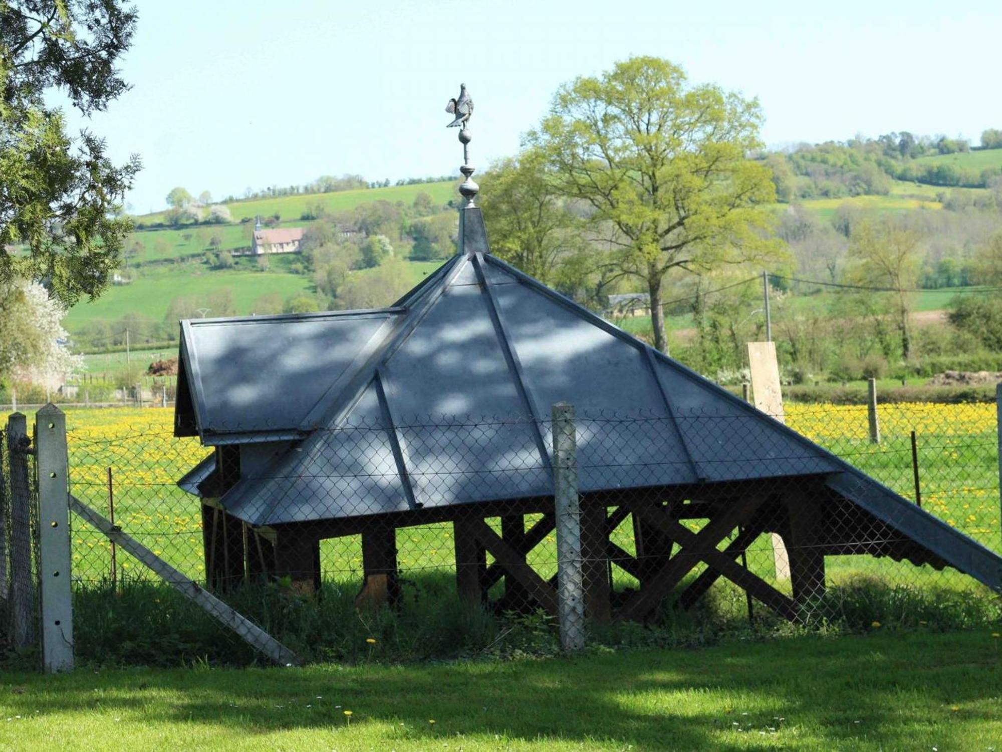 Maison De Charme Avec Grand Jardin, Proche Haras Du Pin, Animaux Acceptes, Ideale Pour Familles - Fr-1-497-5 Saint-Pierre-la-Riviere Exterior photo